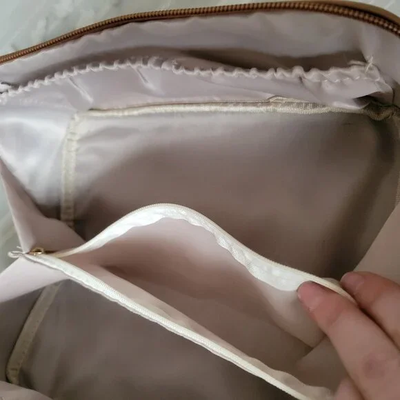 Large capacity travel cosmetic bag, gold hardware | Camel - Picture 5 of 9